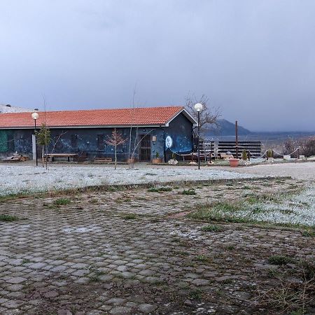 Rifugio Silone Hostel Pescina ภายนอก รูปภาพ